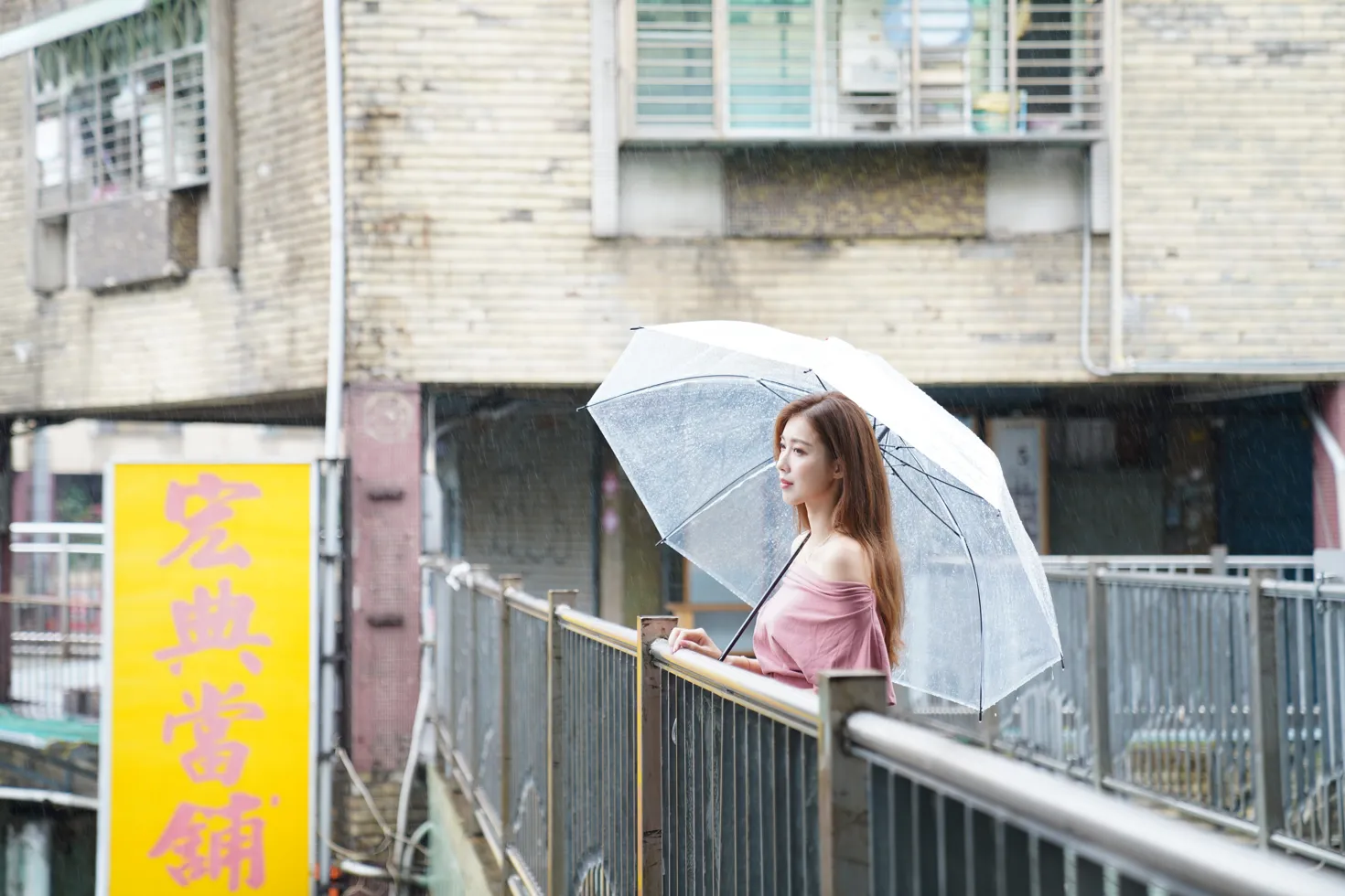 [Mzsock] NO.130 Liao Tingqi, off-shoulder dress and short skirt, cool and beautiful legs street photography#[100P]-65