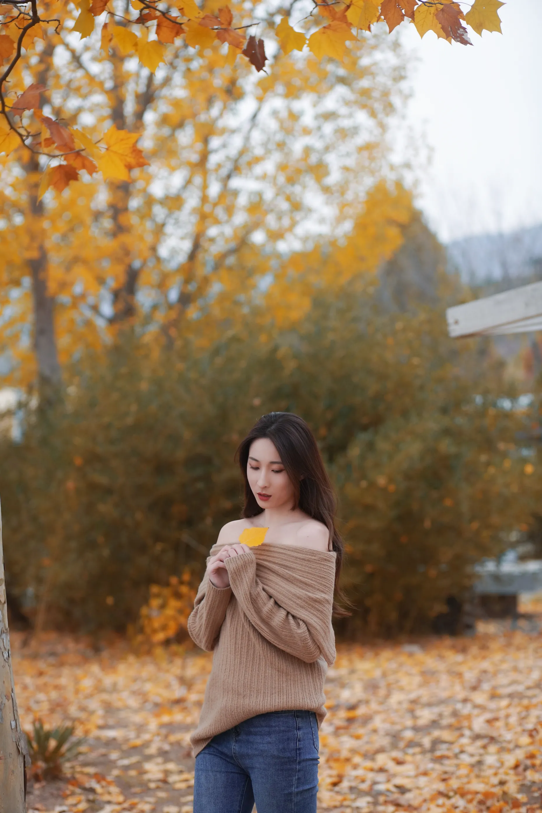 [YITUYU] 2022.12.10 Vol.2646 – Falling Leaves Know Autumn Ayin#[26P]-6