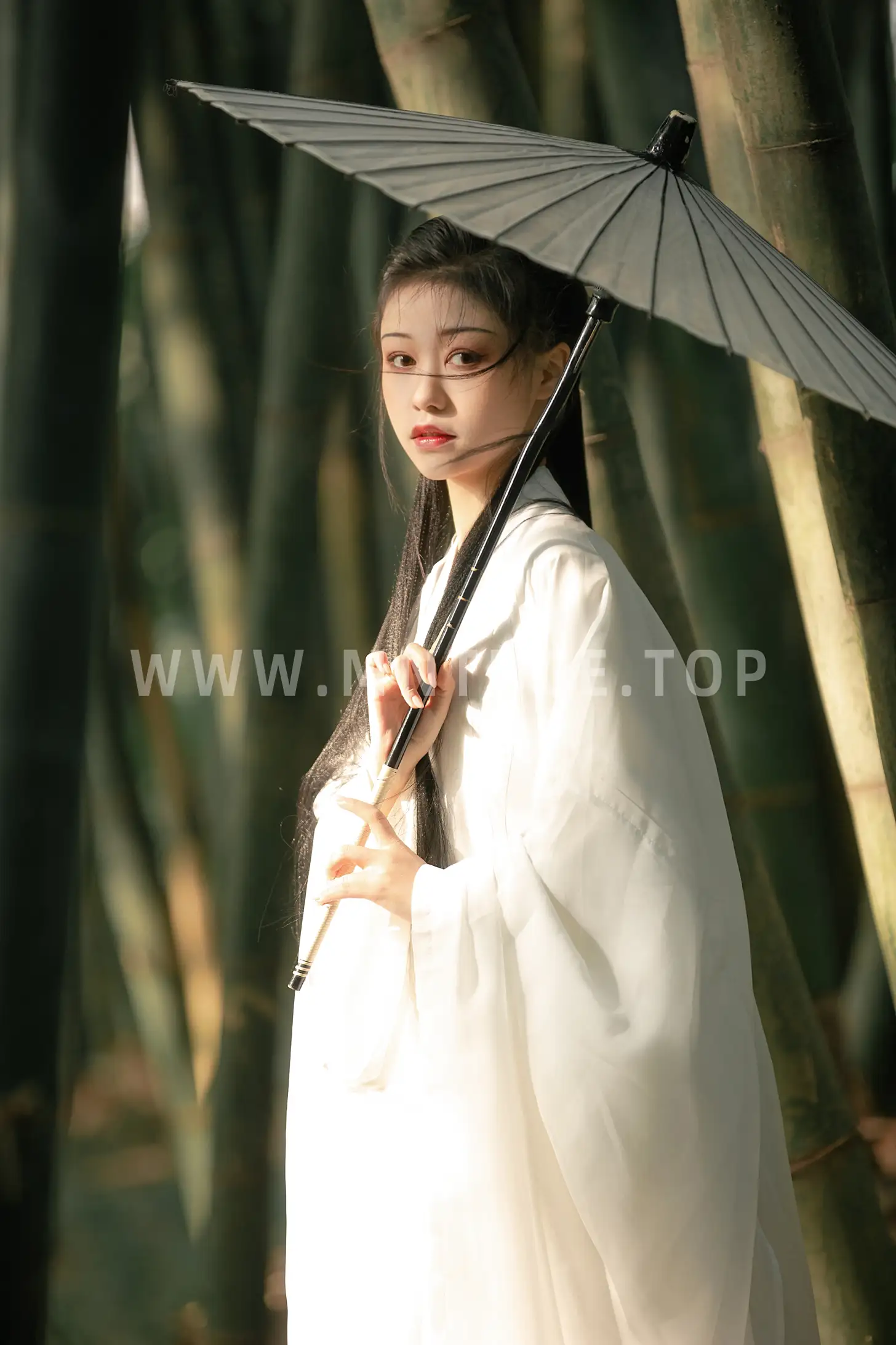 [YITUYU] 2022.08.19 Vol.1743 – Bamboo Light Li Yiyi#[22P]-18