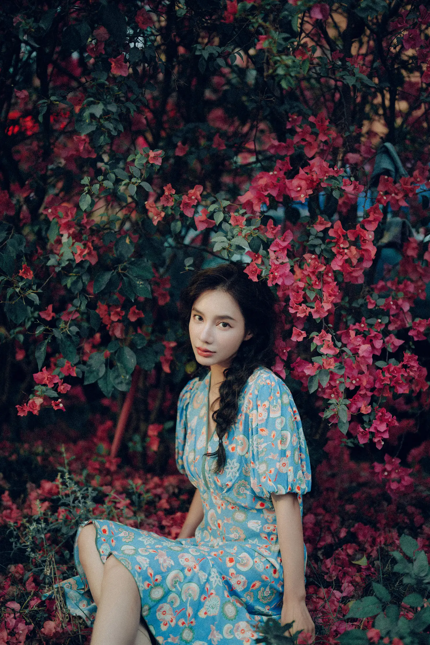 [YITUYU] 2022.06.25 Vol.1282 – Glowing hair, the goddess under the bougainvillea waterfall Classmate Shuwen#[55P]-15